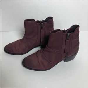 Matisse Bordeaux Bison comfortable ankle Booties Leather Straps 8.5
